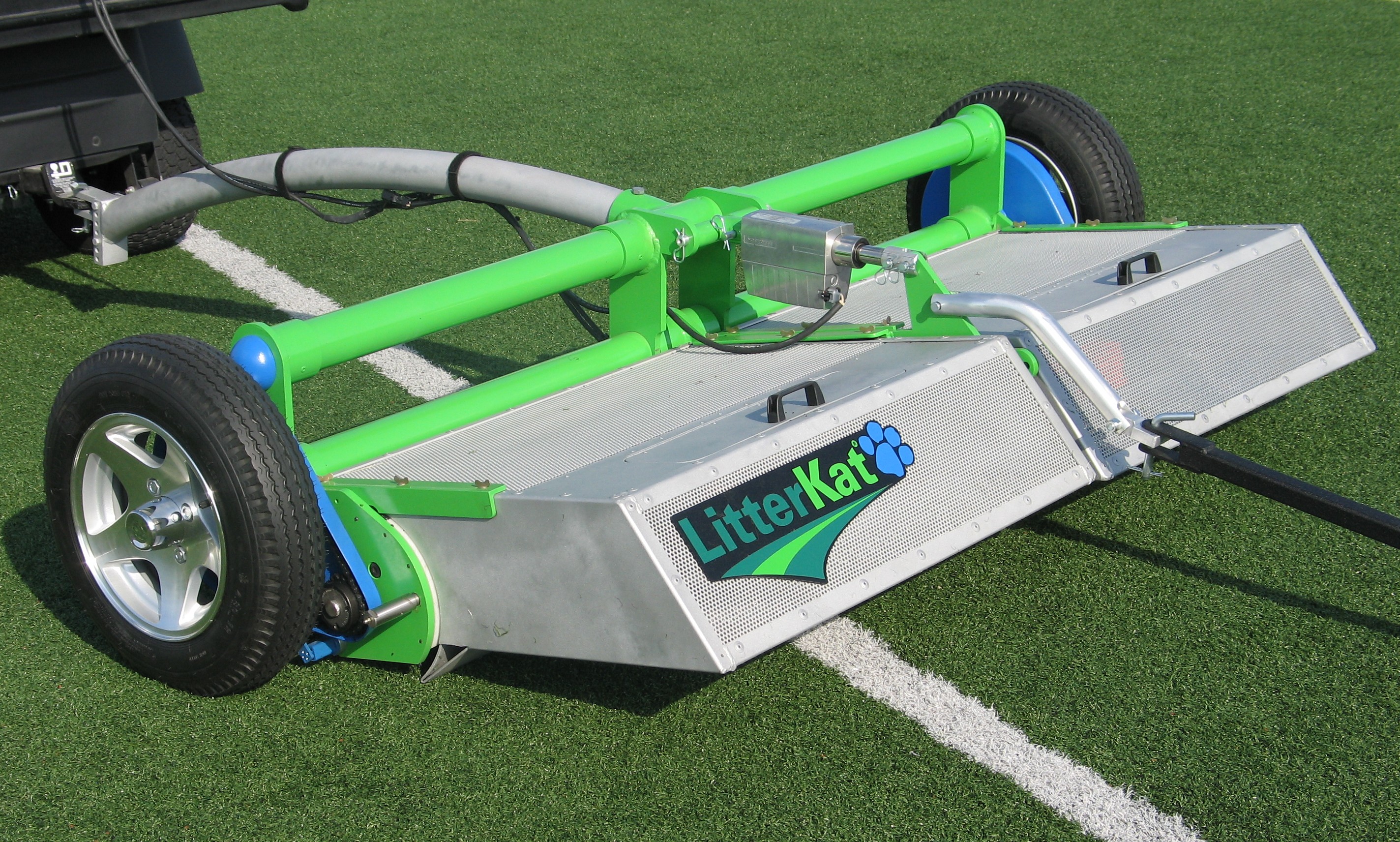 GreensGroomer’s LitterKat for cleaning synthetic turf SportsField Management