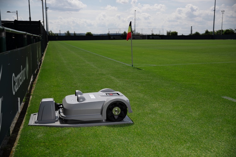 Echo Turf Mower