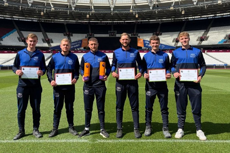 Premier League London grounds team
